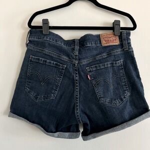 Levi’s shorts